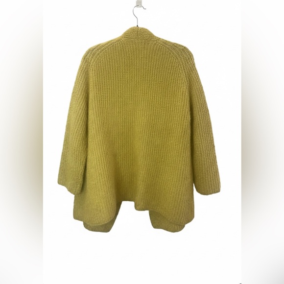Zara Oversized Yellow Cardigan - Size Small - Picture 3 of 9